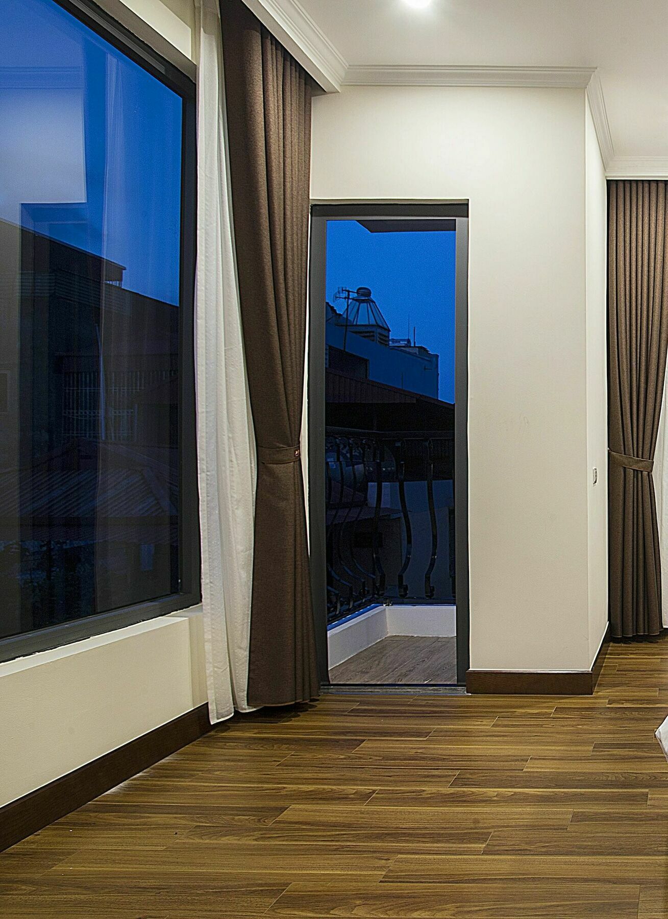 Newsky Serviced Apartment Hanoi Esterno foto